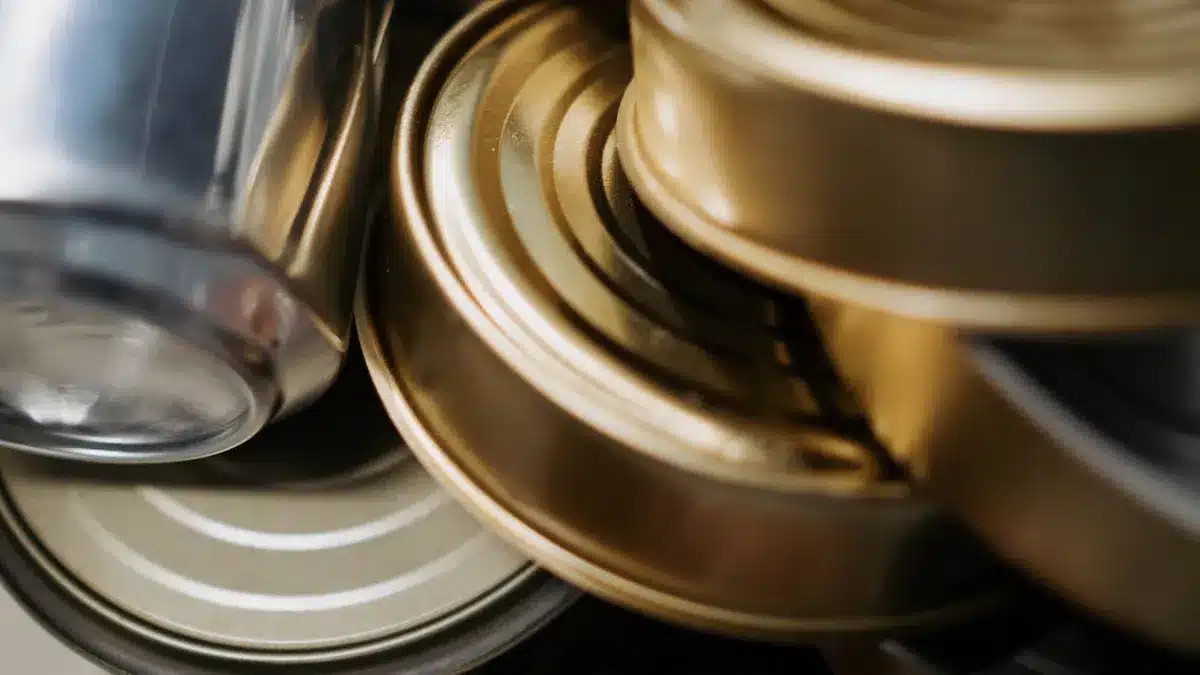 What materials are used in aluminum casting?